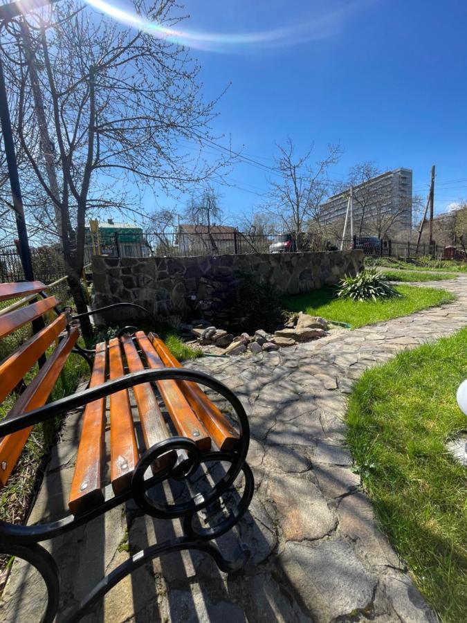 У Михайла Bed & Breakfast Truskavets Luaran gambar